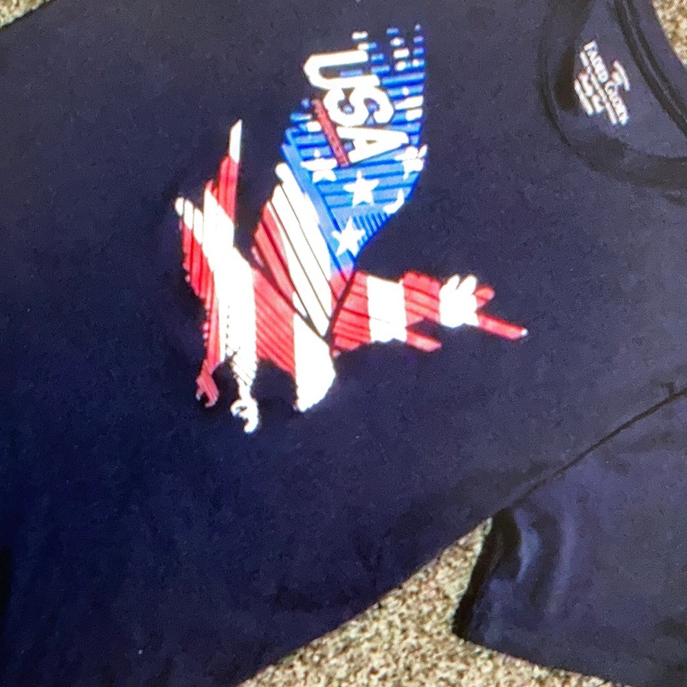 Patriotic polyester shirt